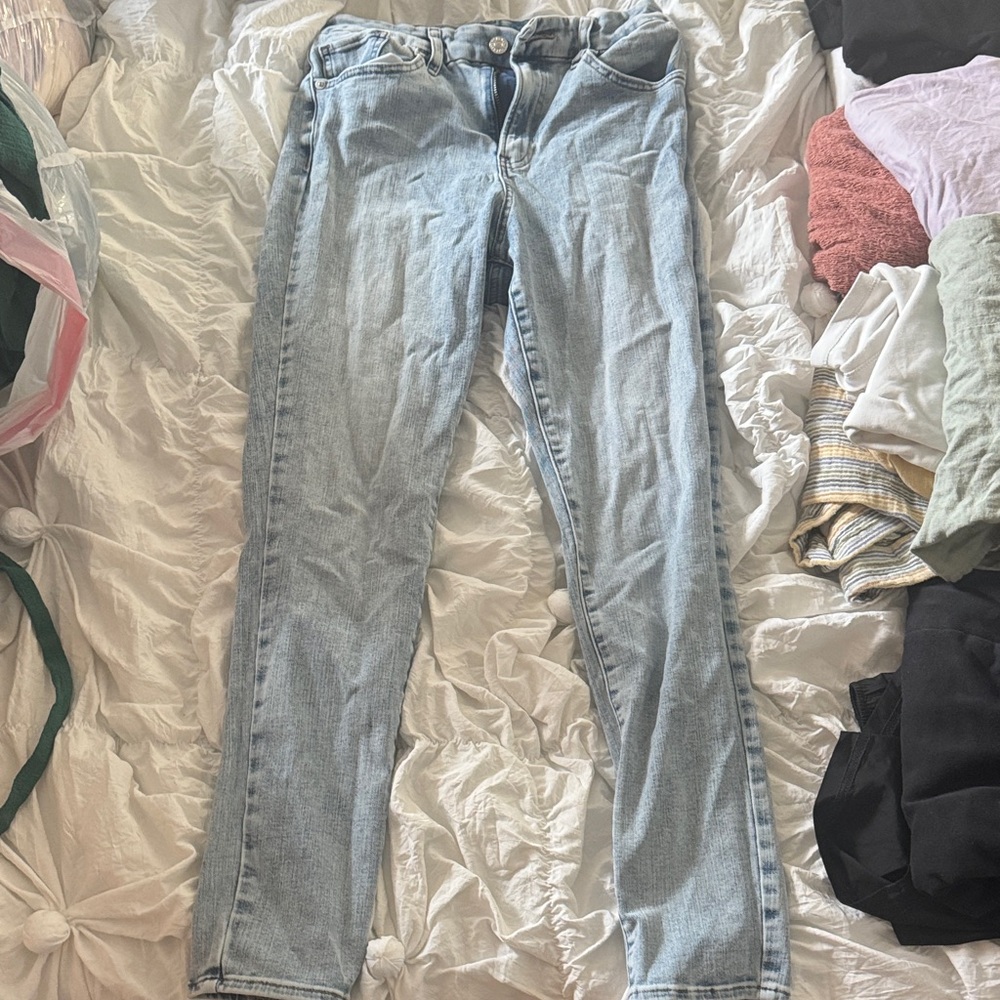 Classic Light Blue Women's Jeans